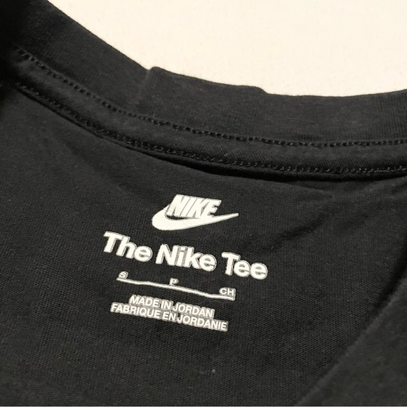 Nike Womens Tee Slim Fit Size Small Shirt - Picture 4 of 16